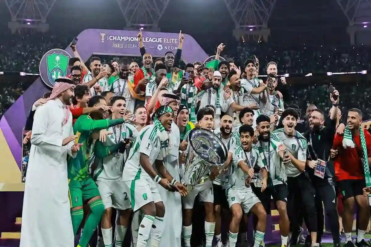  الشمراني يهاجم الفراج بسبب إهانة ابن ذكري للأهلي