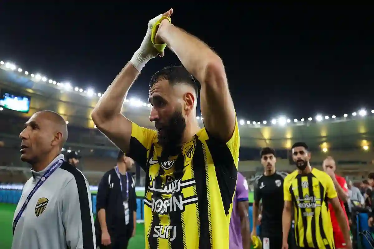  الدعيع يصرح توقعاته بخصوص بطل دوري روشن السعودي.. تعادل الاتحاد والأهلي!