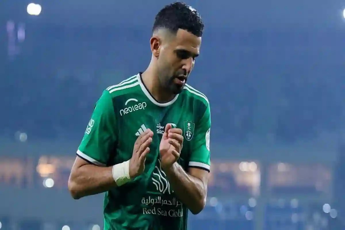  الأهلي السعودي يستعد لإعارة نجمه الجزائري لمدة شهر إلى مانشستر.. مونديال الأن