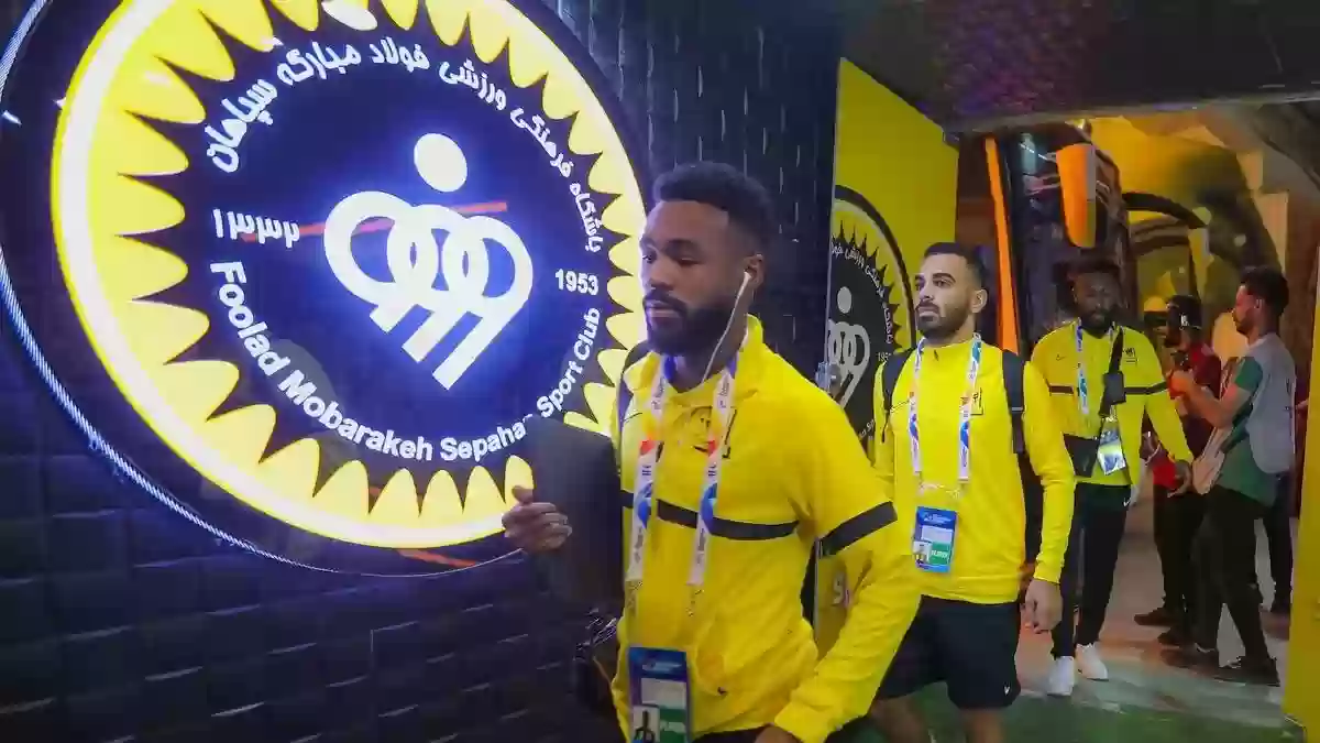 سباهان يتخذ إجراء عاجل قبل مواجهة الهلال في دوري آسيا