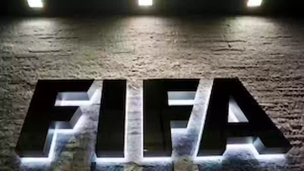 قبل إعلان تنظيم كأس العالم.. فيفا تفاجئ السعودية بخطوة تاريخية