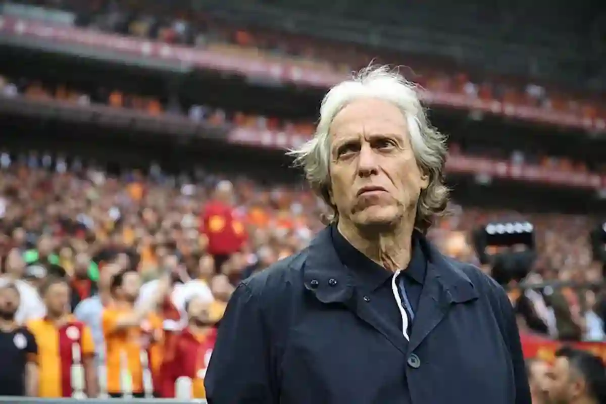 خيسوس يحدد موقفه من تدريب منتخب البرازيل