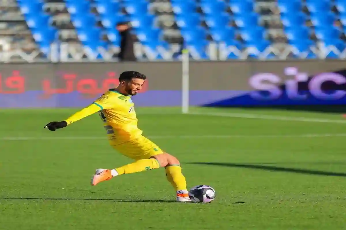 ضمن مباريات الجولة 25 من الدوري السعودي.. الكشف عن غياب عمر السومة عن مباراة الشباب والعروبة