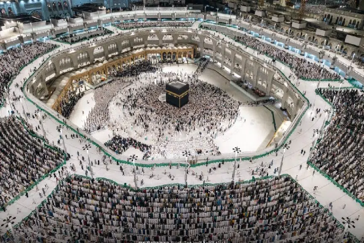 هكذا أعادت العناية بالحرمين الطمأنينة لقلوب التائهين.