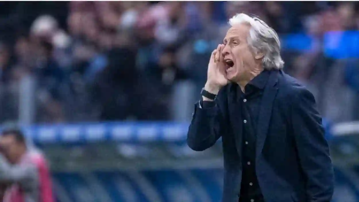 رحيل نيمار وصفقة صلاح.. خيسوس يفجر مفاجآت مدوية عن مستقبل الهلال!