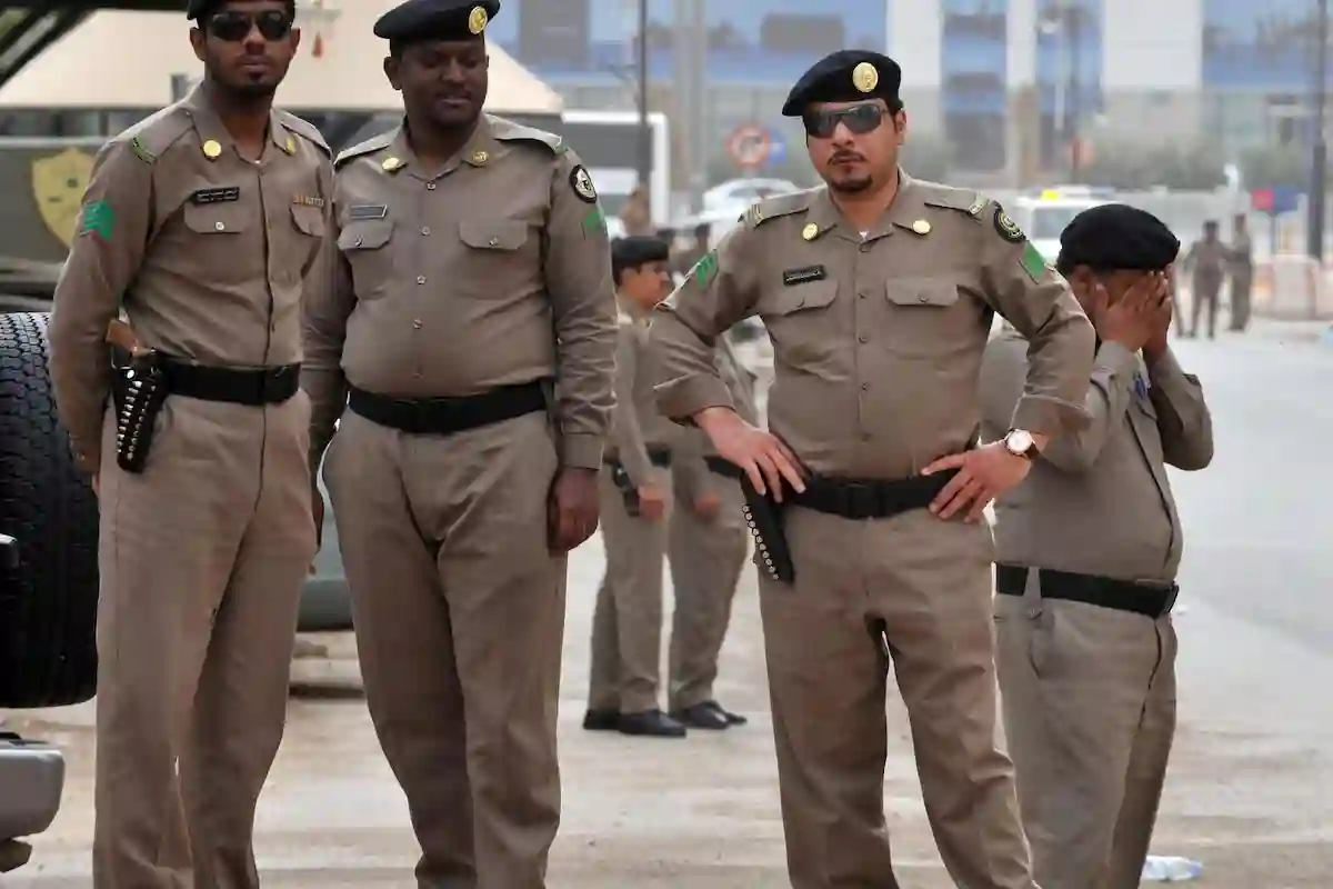  الأمن السعودي يضبط مواطن ووافدة بتهمة الاحتيال