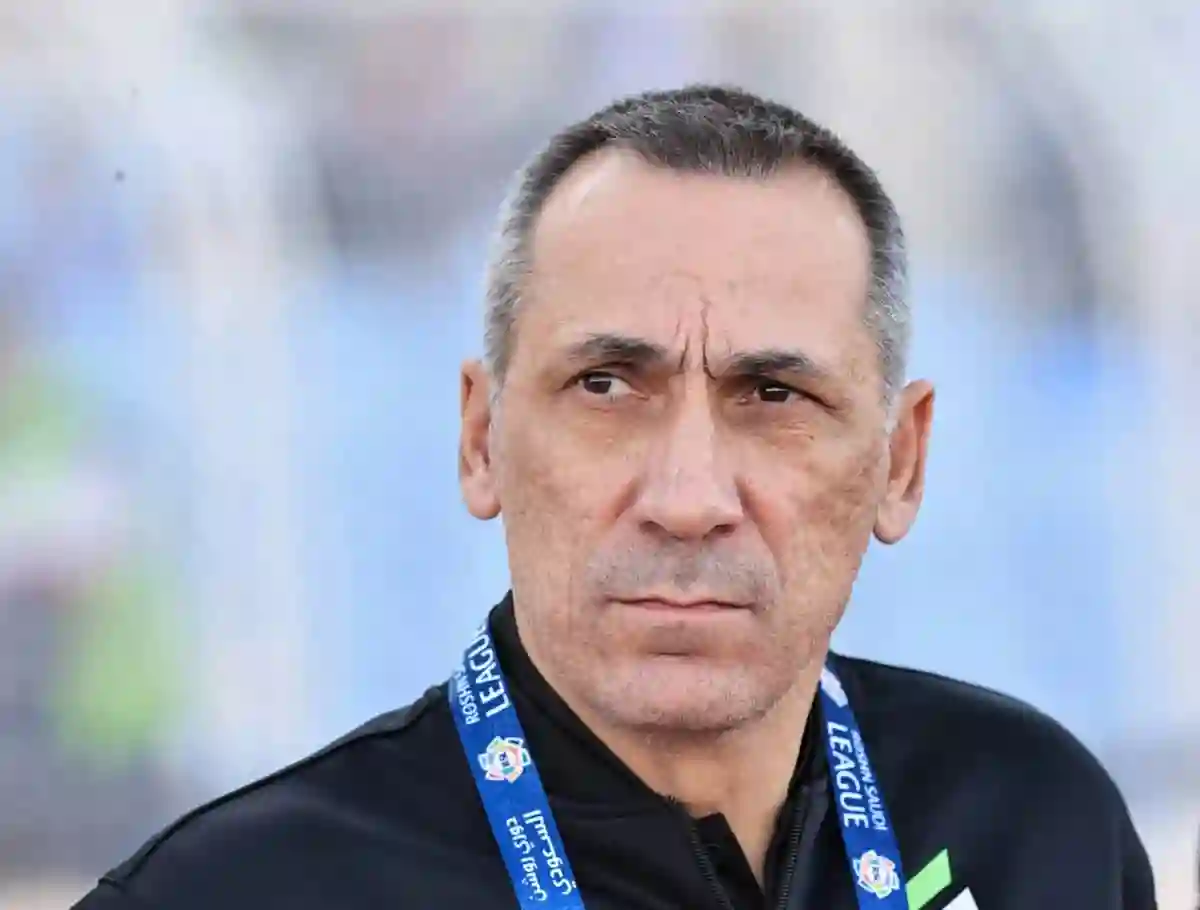 غرامة 40 ألف ريال وإيقاف طويل.. عقوبة صارمة ضد مدرب الخليج
