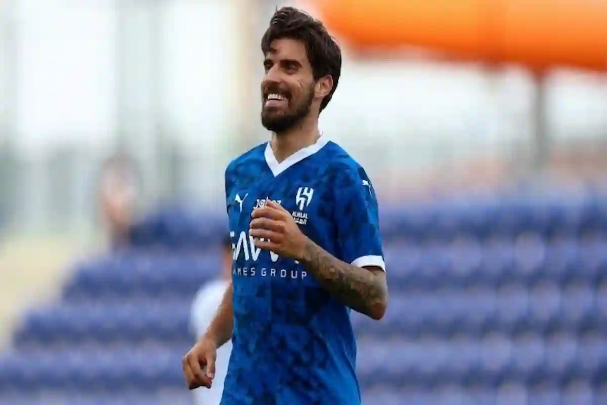 نيفيز يكشف استعدادات الهلال السعودي الأخير لقمة آسيا المرتقبة