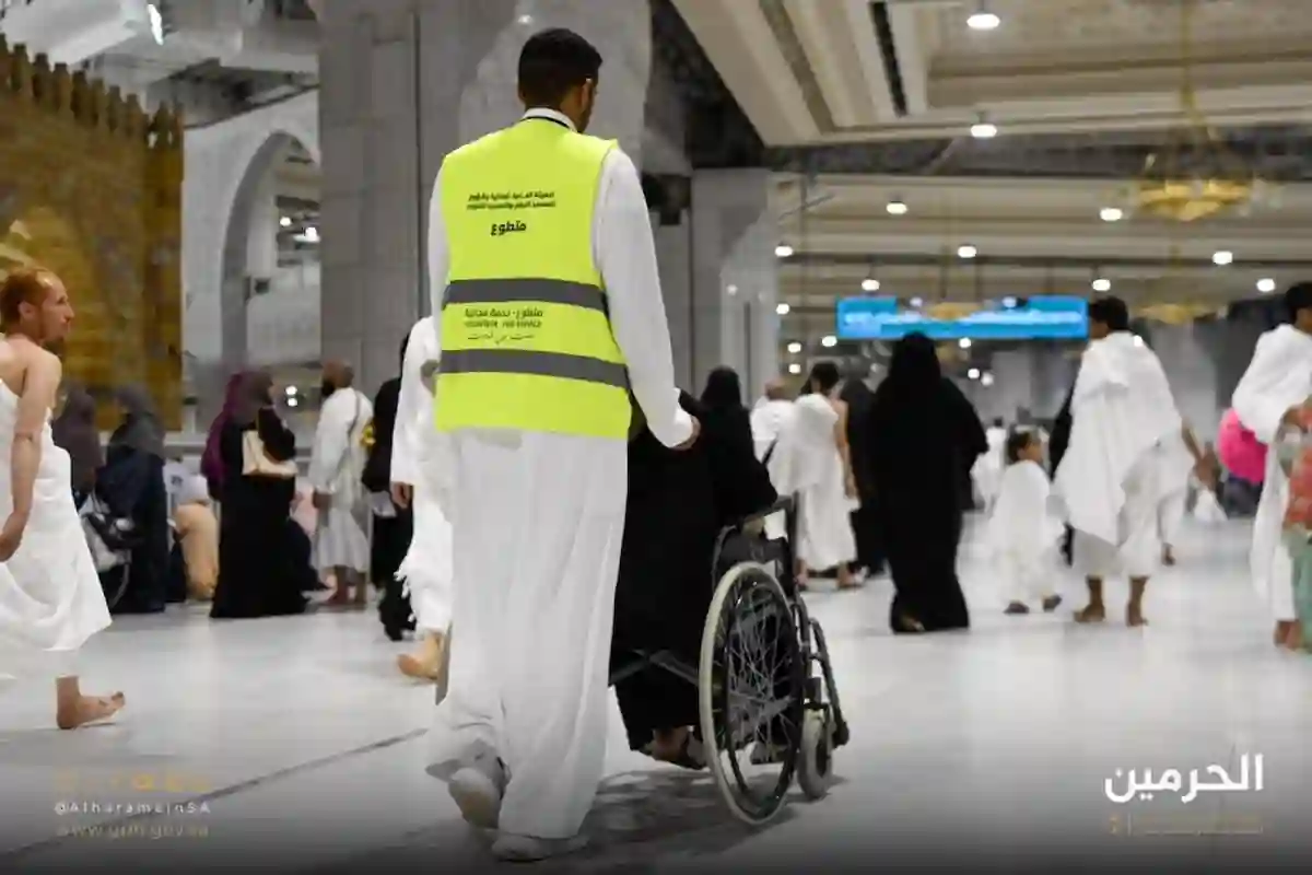 خلال رمضان.. فتح باب التطوع في المسجد الحرام لخدمة ضيوف الرحمن