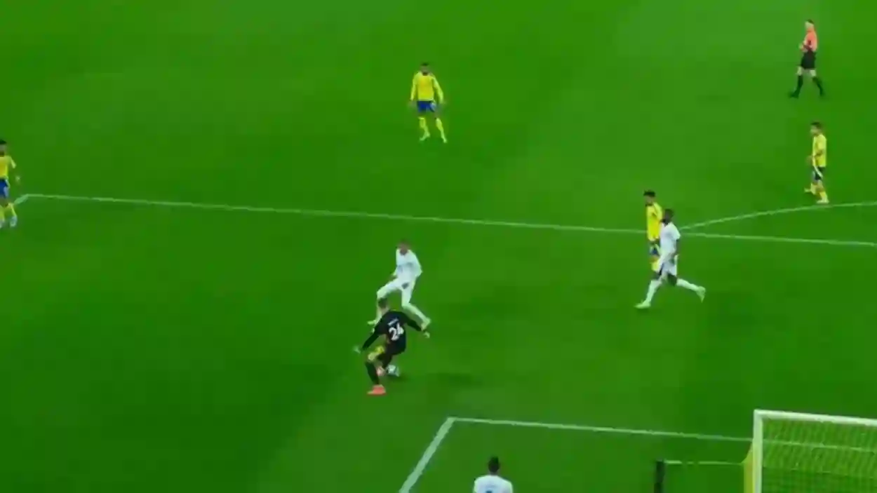 بينتو يورط النصر في هدف غريب أمام الفتح.. هل ينجح الفريق في التعويض؟