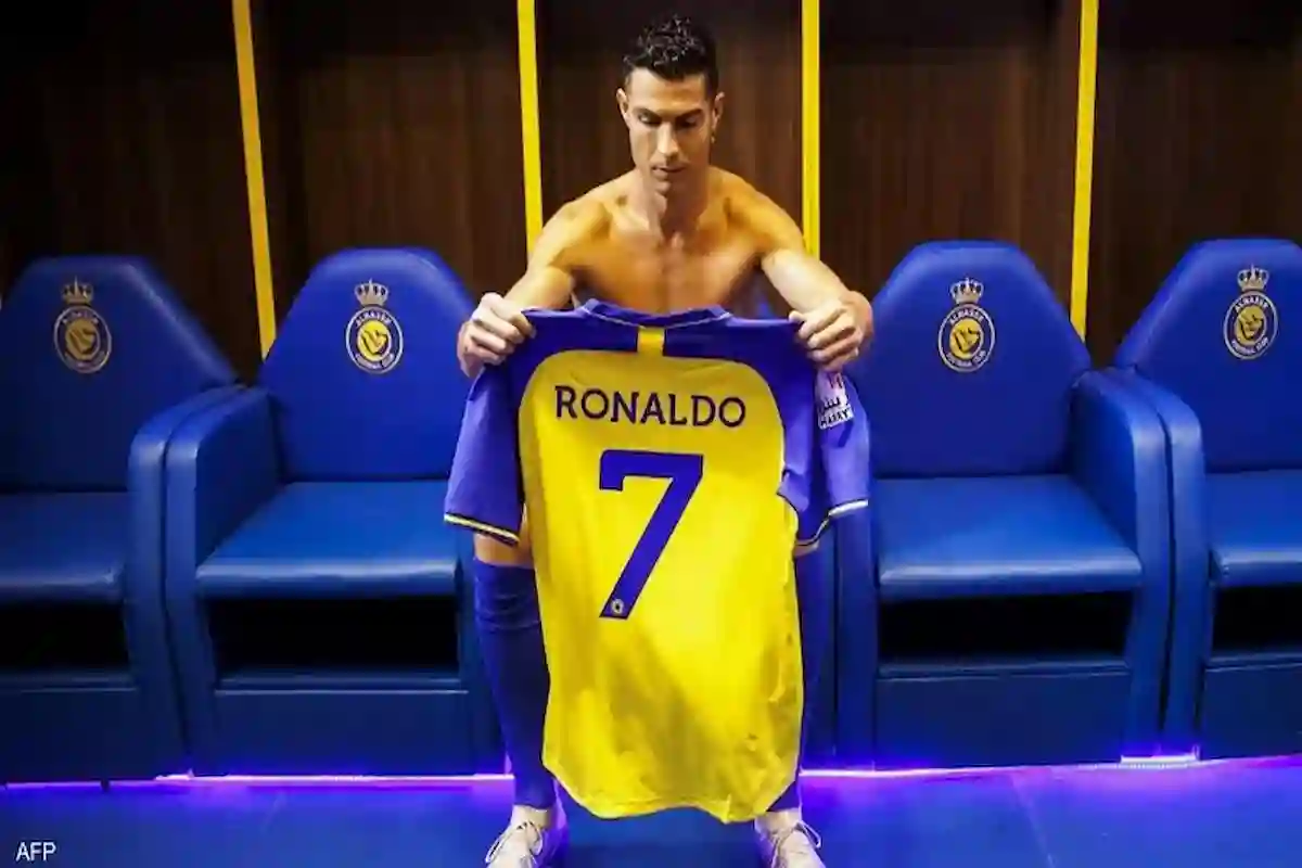 ينتقل نجم النصر رونالدو إلى العاصمة الرياض للمشاركة في تدريبات فريقه!