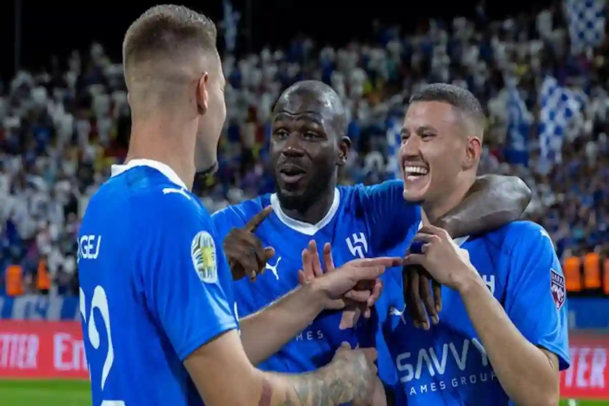 العصيمي يكشف مستجدات داخل قلعة نادي النصر قبل لقاء الهلال بدوري روشن