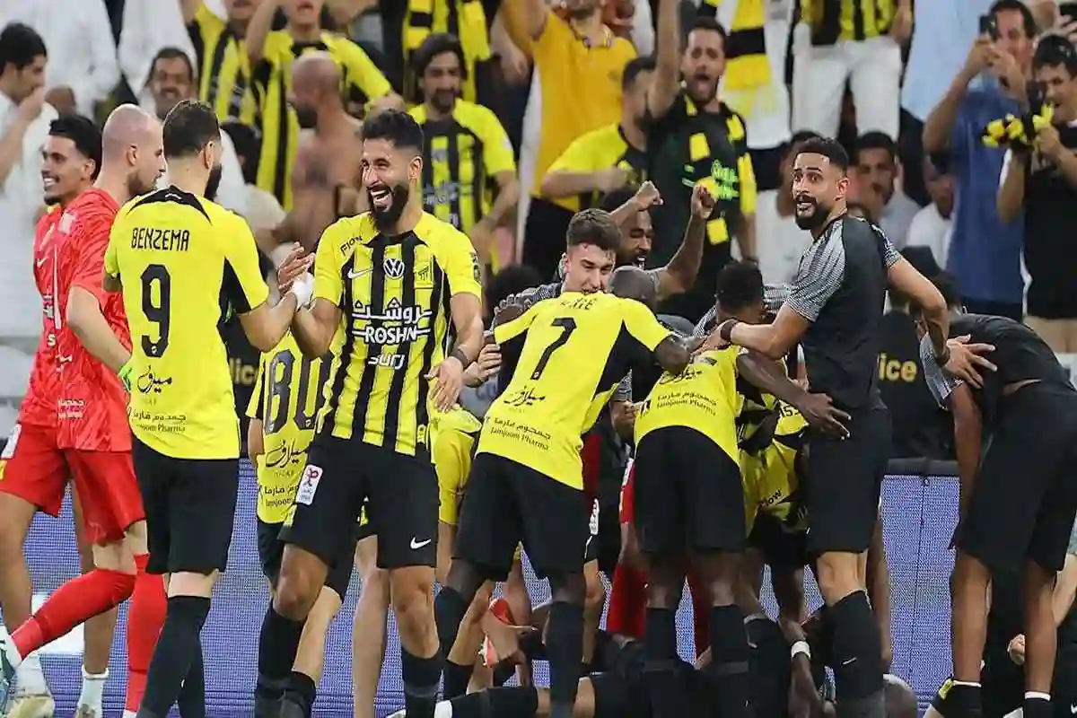 الاتحاد السعودي يستغل أزمة تجديد نجم بايرن ميونخ مع فريقه
