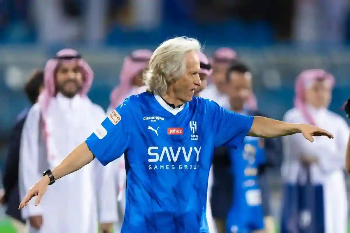 خيسوس يحدد مستقبله مع الهلال السعودي أو الرحيل إلى تدريب البرازيل