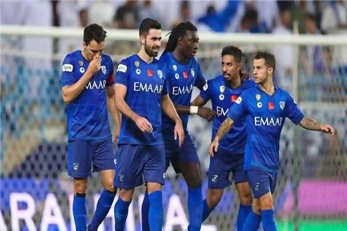 الروقي يشعل غضب عالمي 